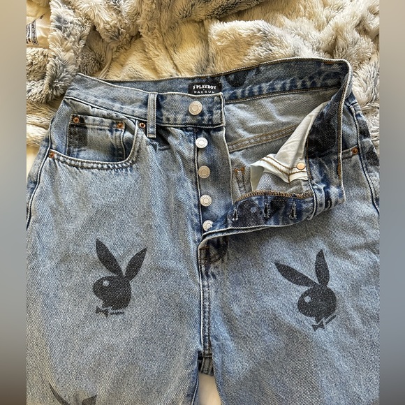 Playboy by Pacsun Size 27 Eco Bunny Dad Jeans - Picture 4 of 4